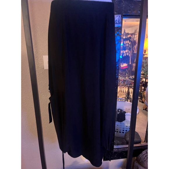 NWT women's black maxi skirt small with pockets buckles and drawstring hemline b - Picture 5 of 7